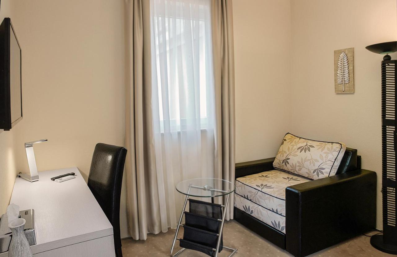 Shangri La Mansion Mostar Esterno foto