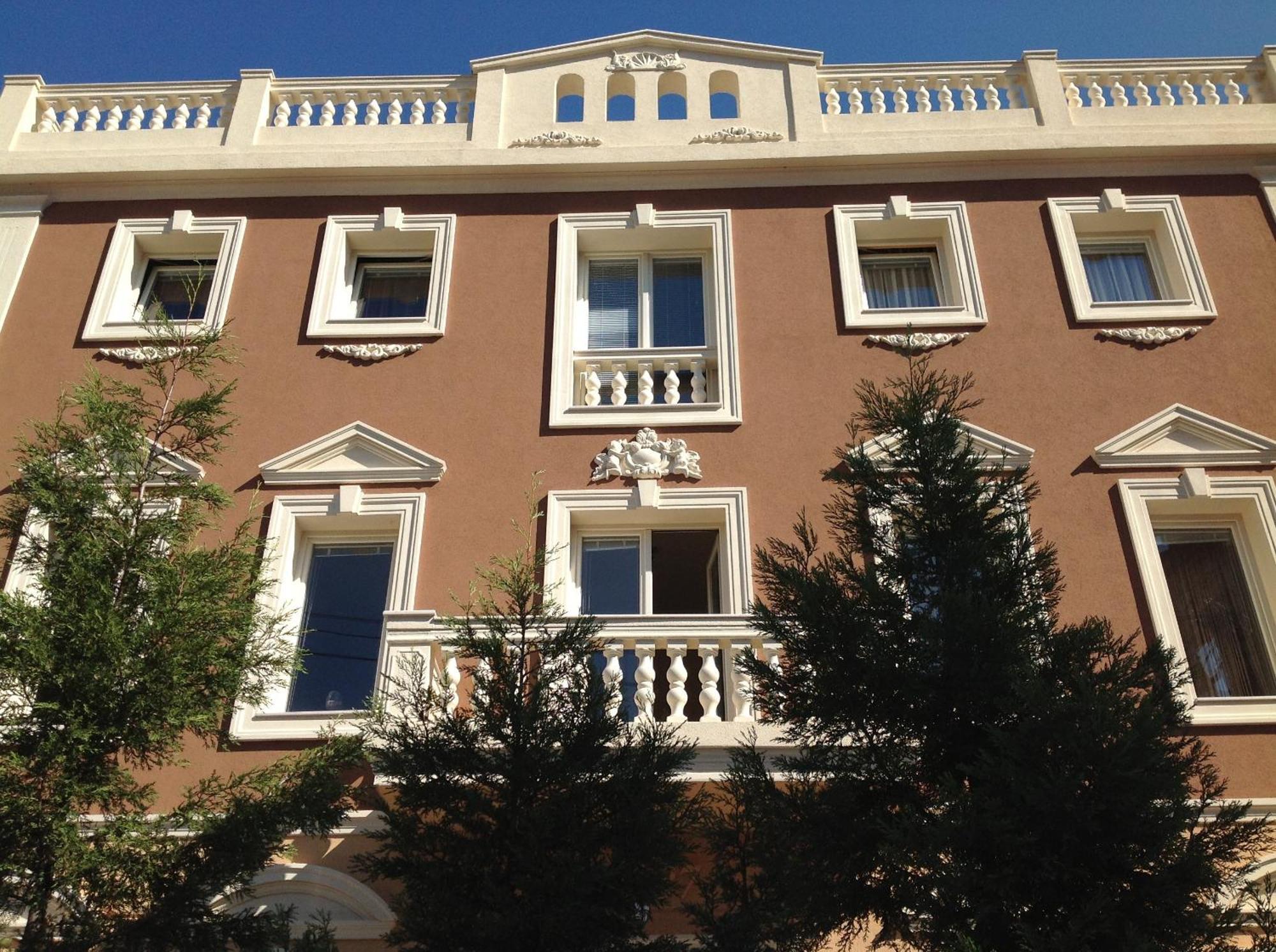 Shangri La Mansion Mostar Esterno foto