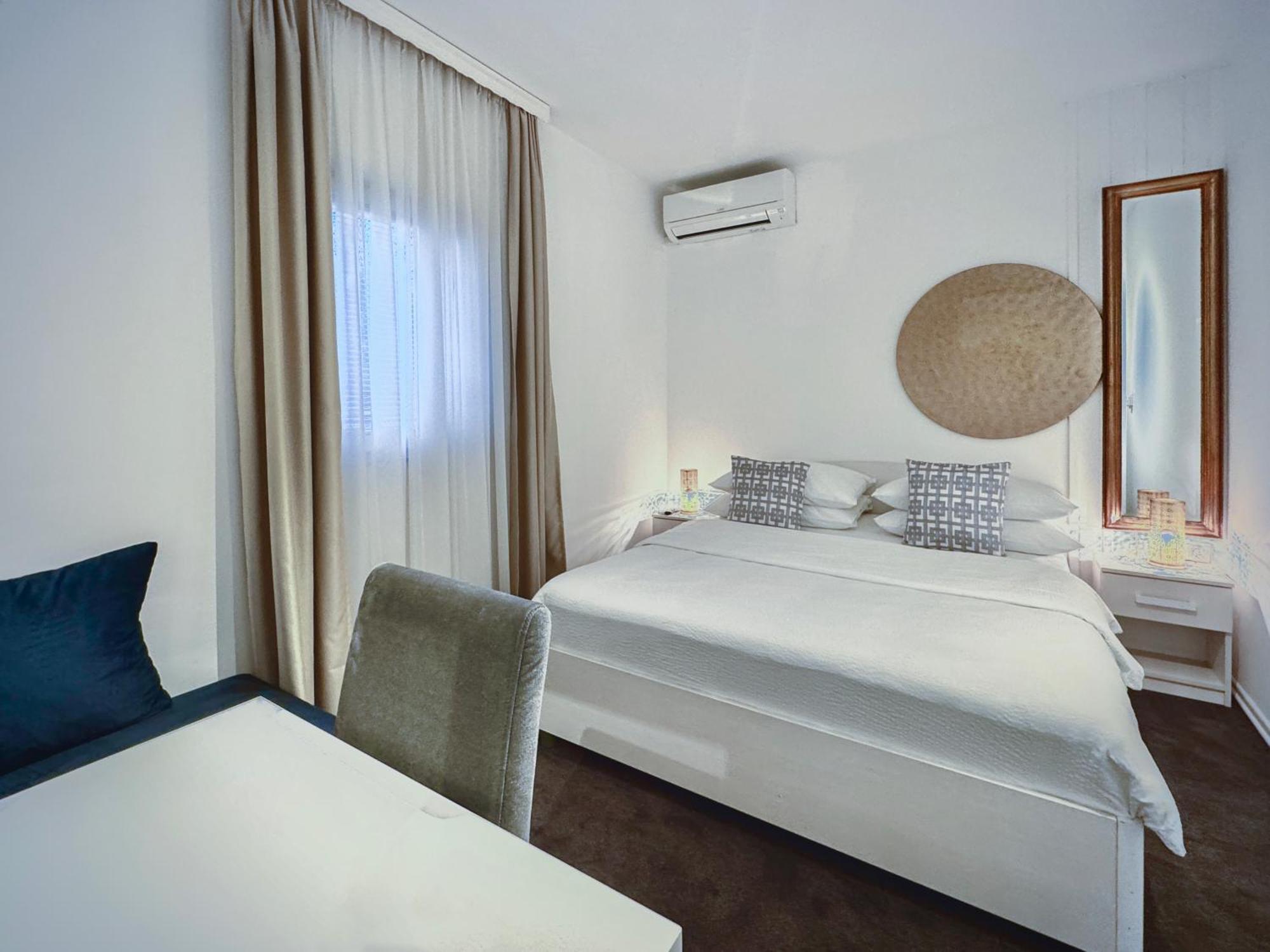 Shangri La Mansion Mostar Esterno foto