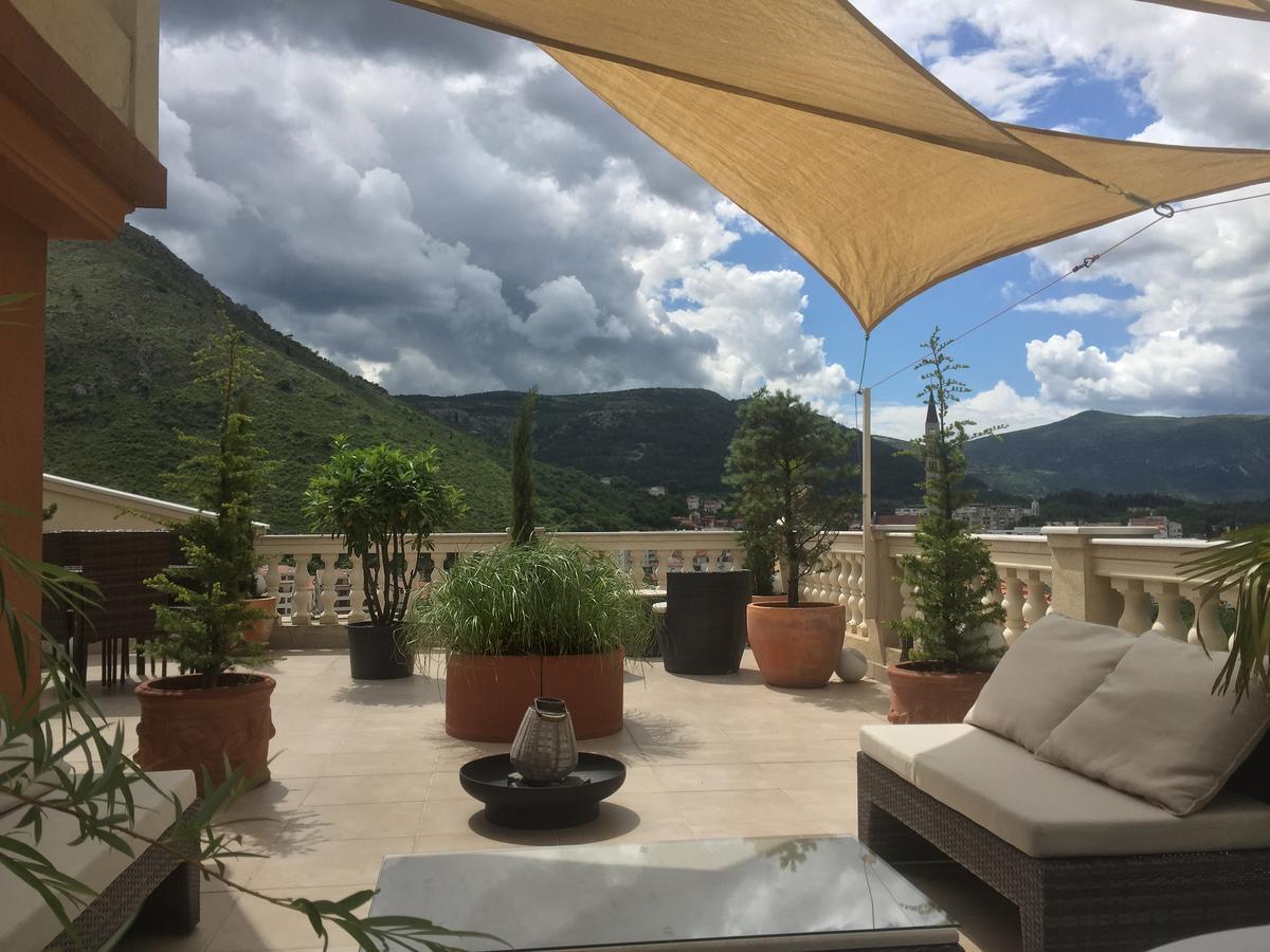 Shangri La Mansion Mostar Esterno foto