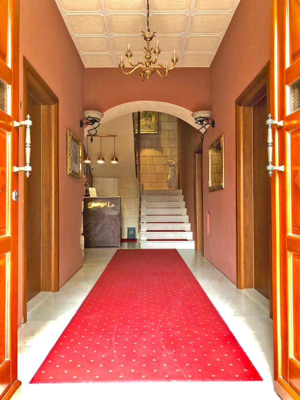 Shangri La Mansion Mostar Esterno foto